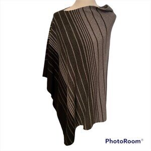 L.L. BEAN SWEATER PONCHO GRAY BLACK STRIPE OSFA ONE SIZE SLIP ON PREPPY SHRUG